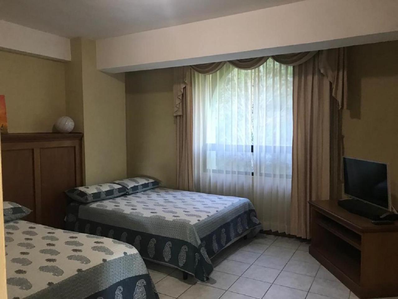 Apartamento Torres De Atitlan ปานาคาเชล ภายนอก รูปภาพ